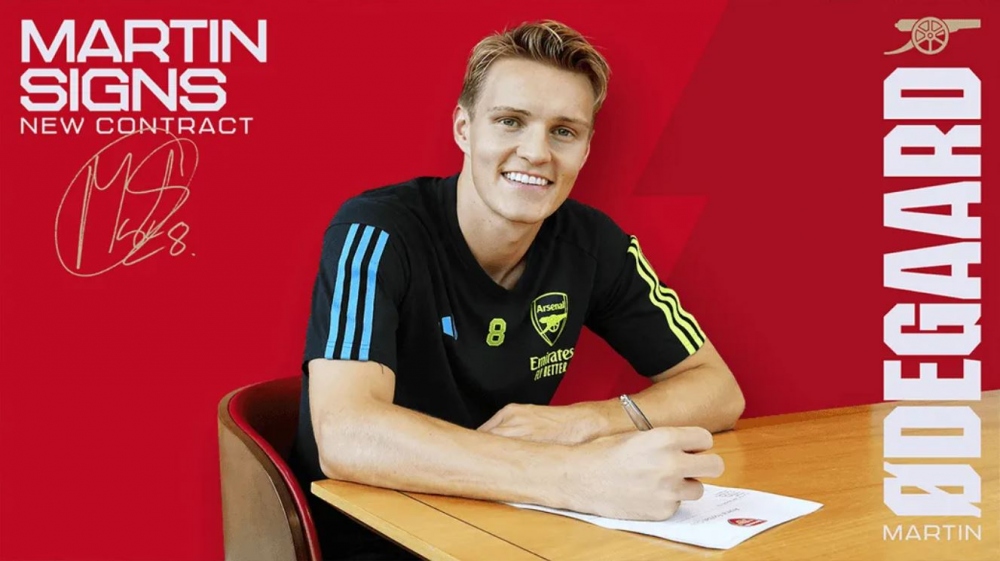 Arsenal thưởng lớn cho “nhạc trưởng” Martin Odegaard