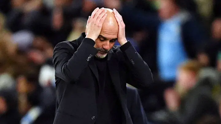 Pep Guardiola làm mới