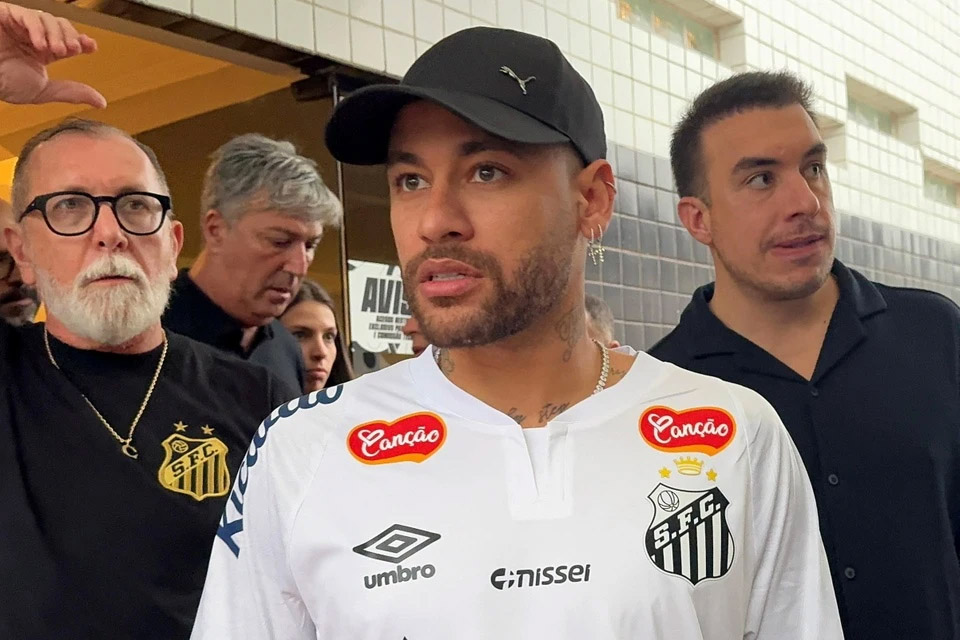Santos dậy sóng vì Neymar