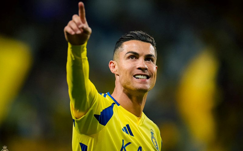 Động thái của FIFA giúp Ronaldo thành hàng hot chuyển nhượng