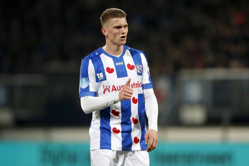 Chuyển nhượng 4/1: MU và Liverpool tranh đồng đội cũ Văn Hậu, Messi liên hệ Pep